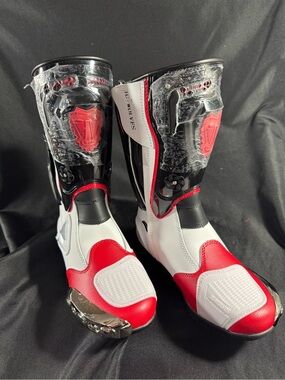 Zeozoom Leather Motorcycle Riding Boots Anti-Slip Racing Women’s Sz 7 Mens Sz 6